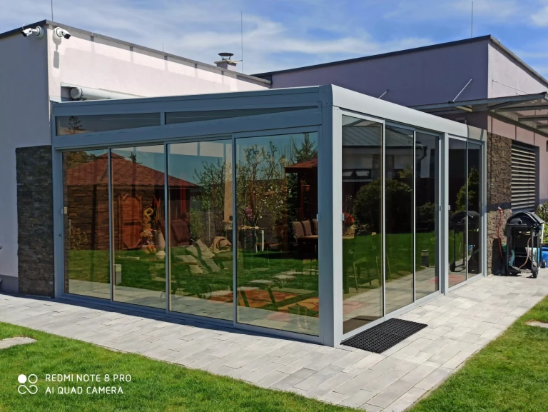 Pergola en aluminium ROBUST + vitrage STANDARD - Blansko